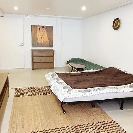 Two 54m2 Apt, Wifi, Free Parking, Terrace, Near Central Park Apartment